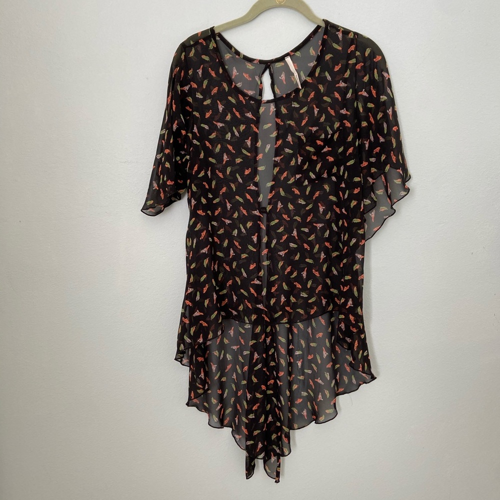 SOLD low sheer top with birds feathers size Medium